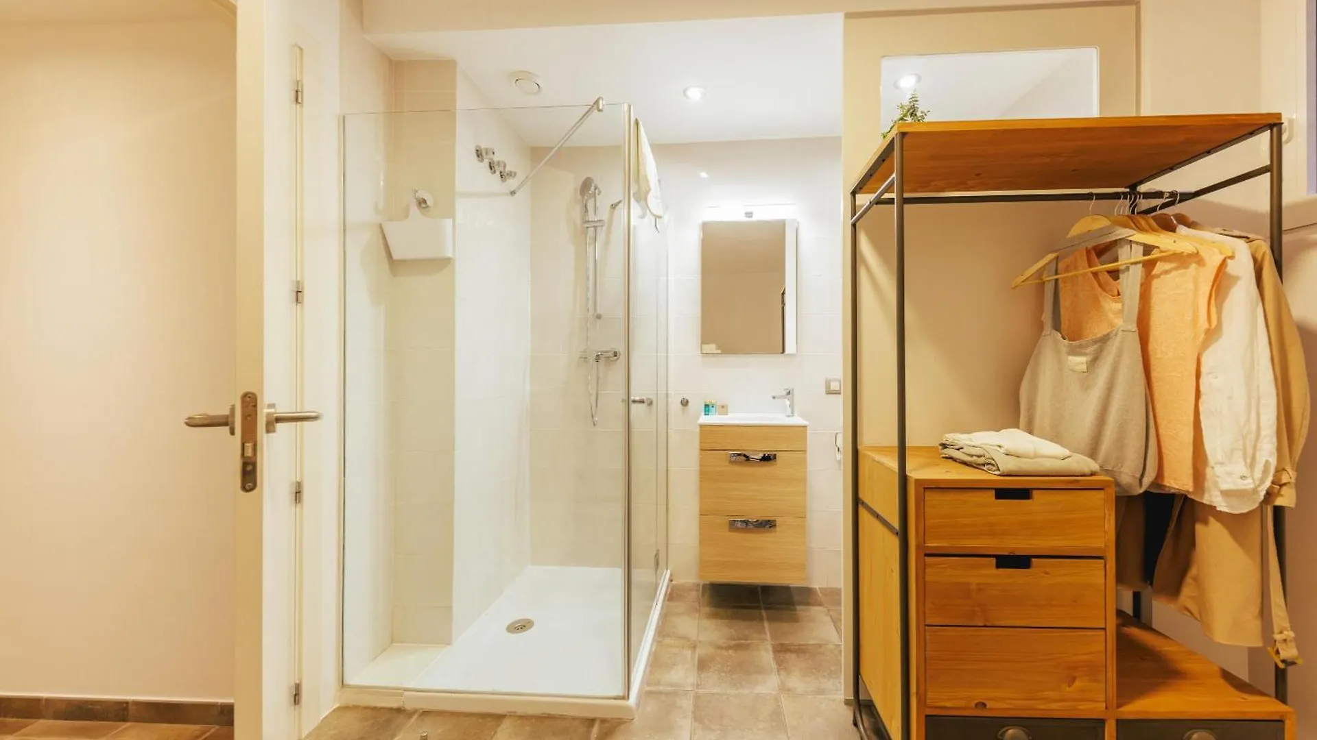 Bravissimo Mercadal, Monthly Apartment Girona Spanien