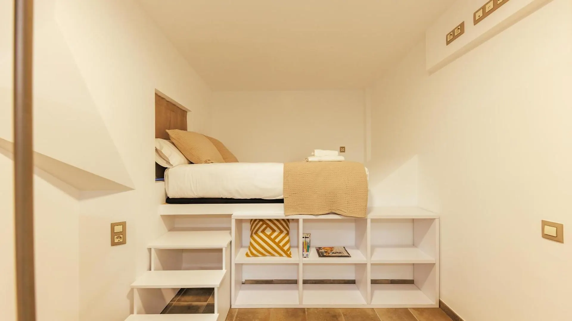 Bravissimo Mercadal, Monthly Apartment Gerona Spanje