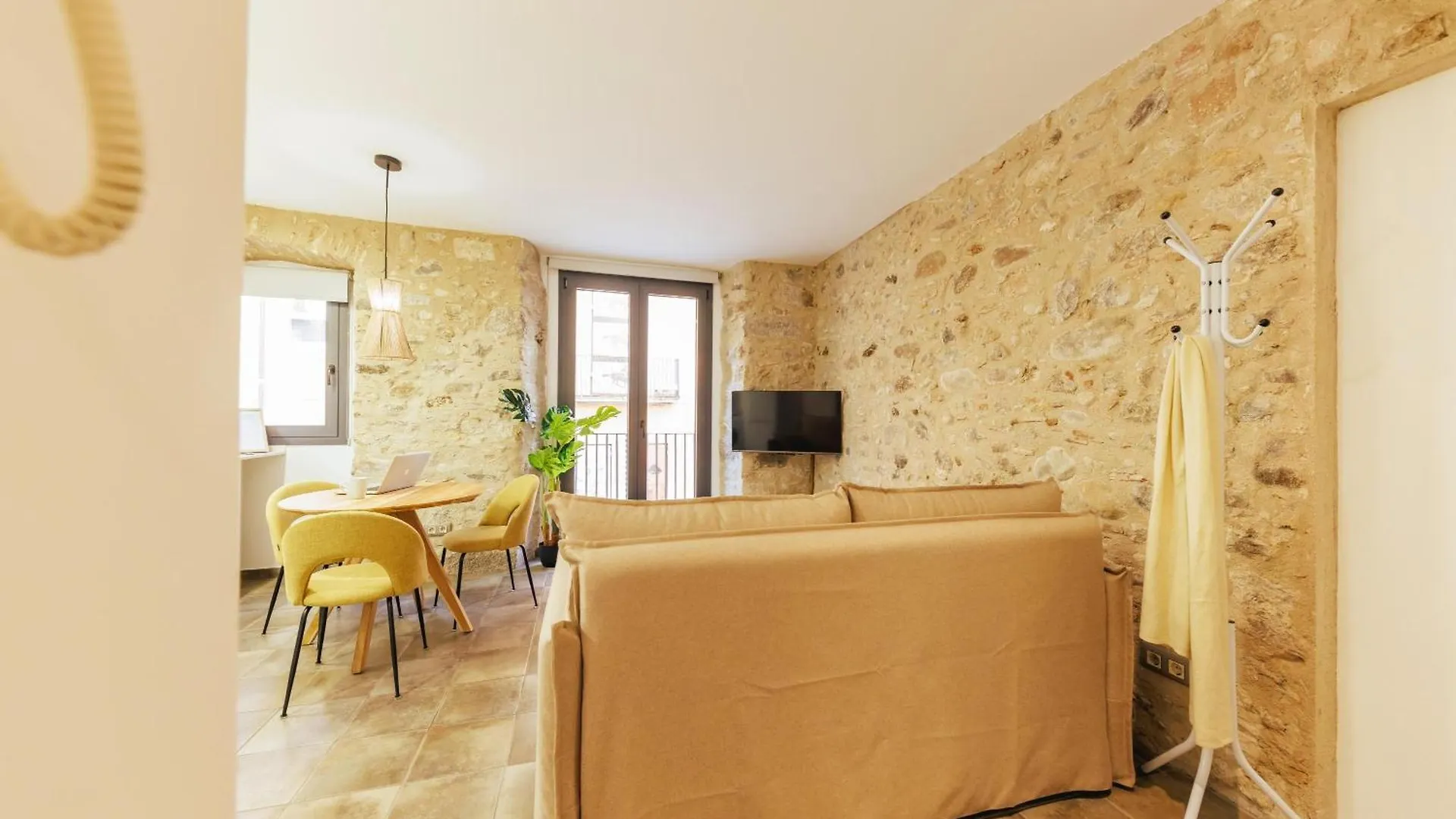 Bravissimo Mercadal, Monthly Apartment Gerona 0*,  Spanje